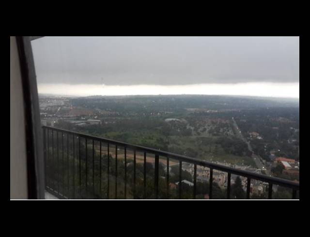 5 BEDROOM HOUSE FOR SALE IN QUELLERINA